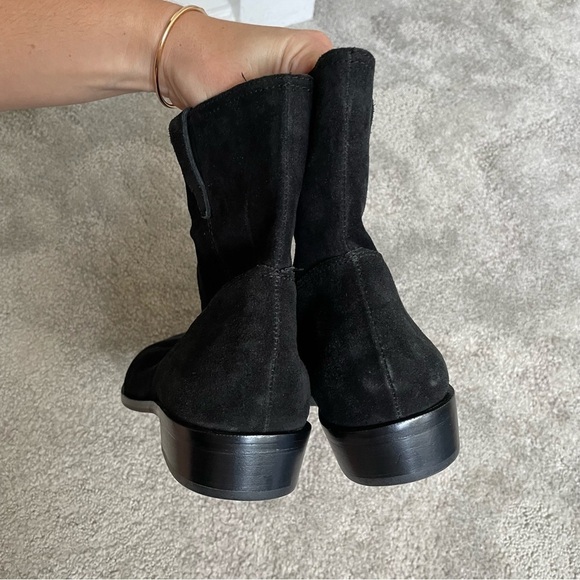 Rebecca Minkoff Black Suede Western Style Pull On Chasidy Low-Heel Booties EUC 9 - Picture 7 of 11